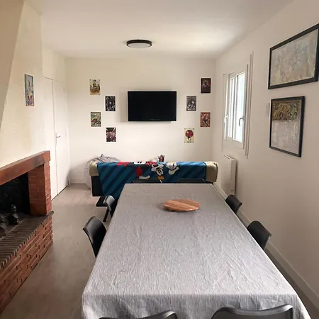 Familial Proche De La Apartamento Jullouville-les-Pins